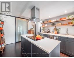 1109 - 38 Dan Leckie Way, Toronto, ON M5V2V6 Photo 10
