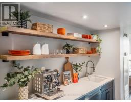 1109 - 38 Dan Leckie Way, Toronto, ON M5V2V6 Photo 15