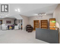 1403 104 Avenue Sw, Calgary, AB T2W0A7 Photo 17