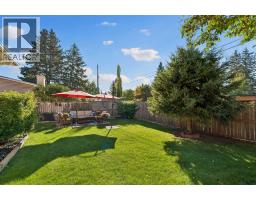 1403 104 Avenue Sw, Calgary, AB T2W0A7 Photo 24