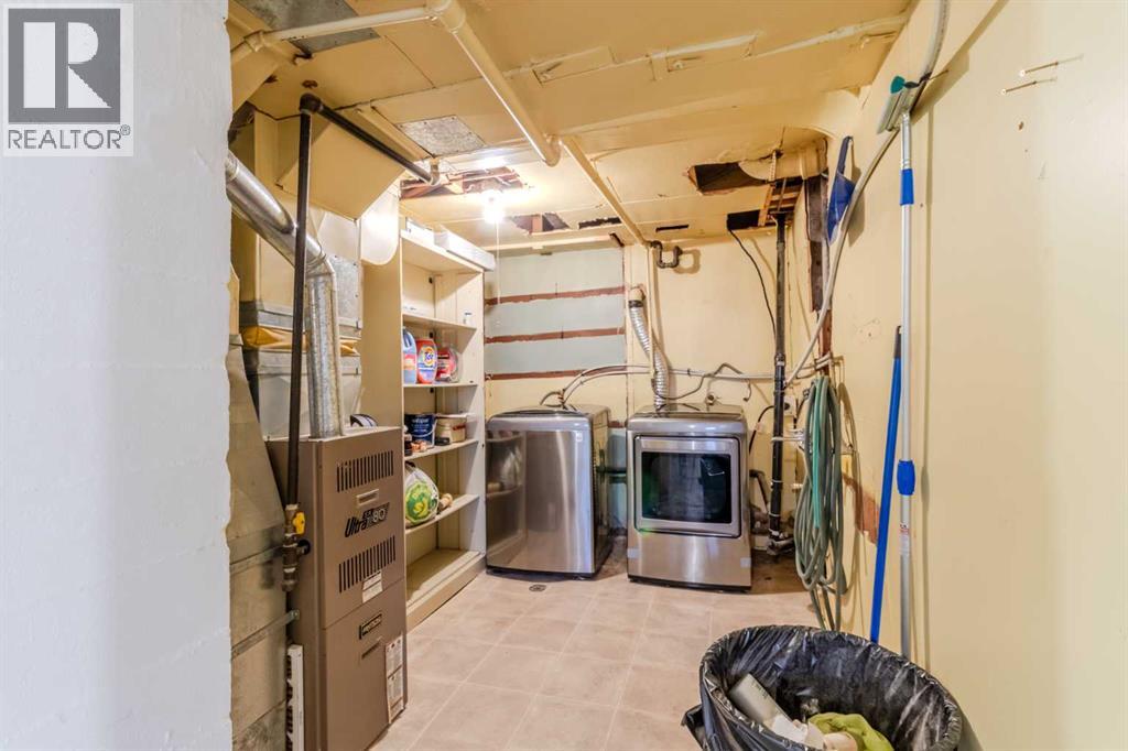 Listing photo – 439 Aberdeen Avenue, Carbon