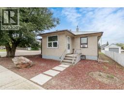 439 Aberdeen Avenue, Carbon, AB T0M0L0 Photo 30