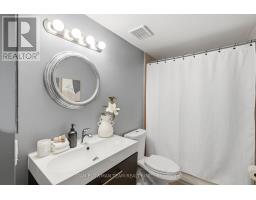 77 Hialeah Crescent, Whitby, ON L1N6P9 Photo 19