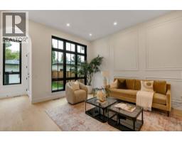 4pc Bathroom - 2424 31 Street Sw, Calgary, AB T3E2N5 Photo 16