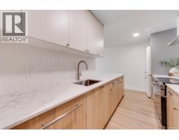 102 270 W 3rd Street, North Vancouver, BC V7M1G1 Photo 6