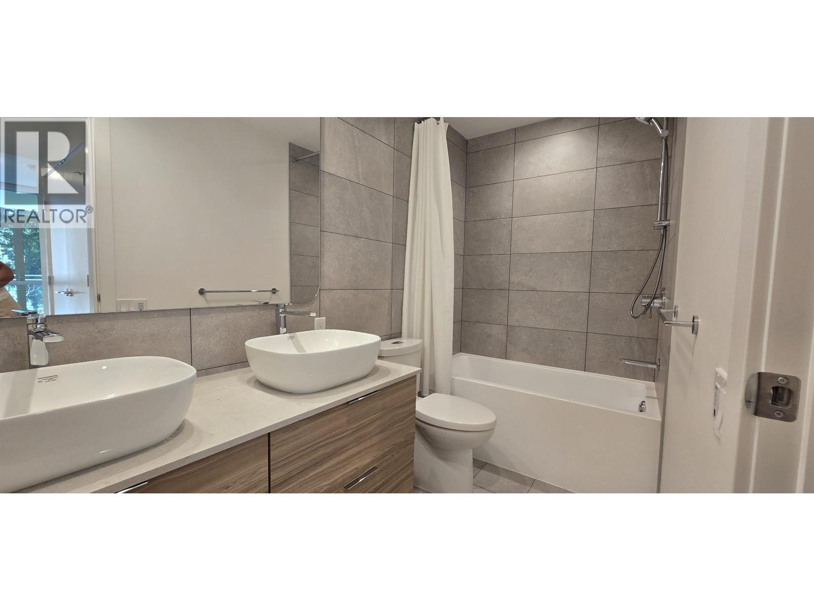 410 3225 EMERY COURT, North Vancouver
