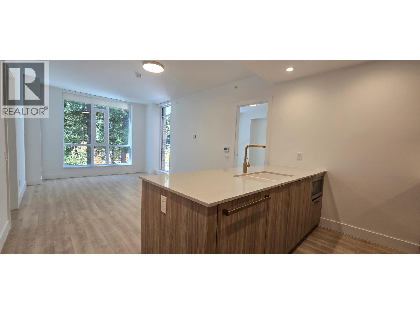 410 3225 EMERY COURT, North Vancouver