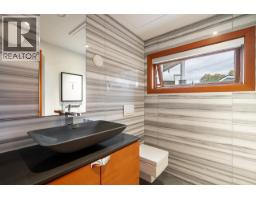 7317 Barnet Road, Burnaby, BC V5A1E5 Photo 10