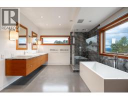 7317 Barnet Road, Burnaby, BC V5A1E5 Photo 15