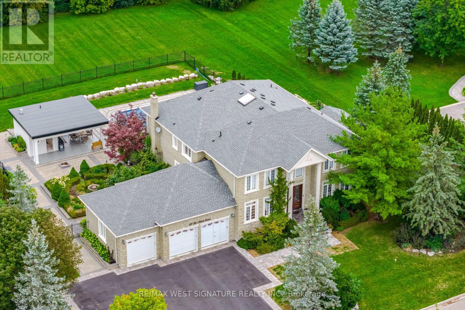 22 DI NARDO COURT, King (King City)