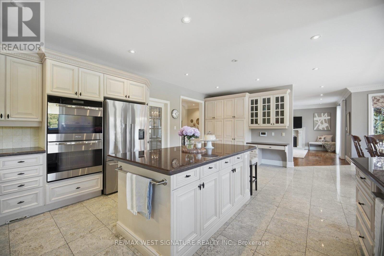22 DI NARDO COURT, King (King City) — photo 12