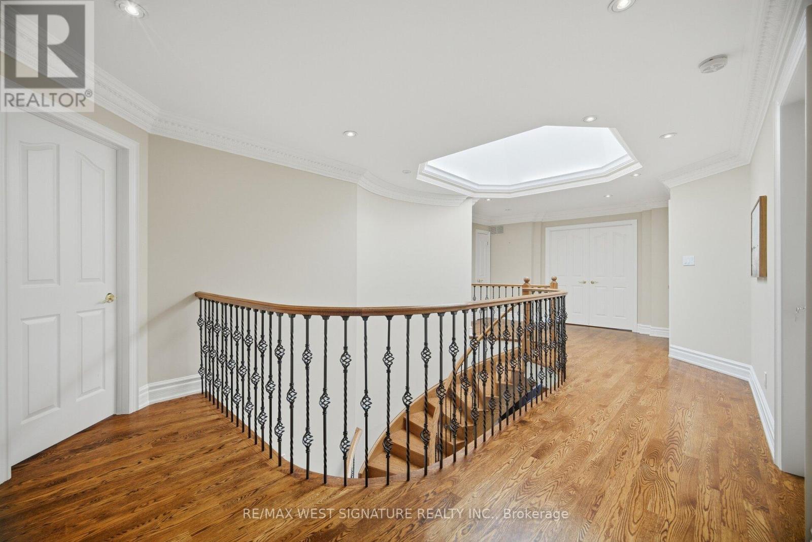 22 DI NARDO COURT - 17