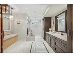 22 Di Nardo Court, King, ON L7B1M2 Photo 32