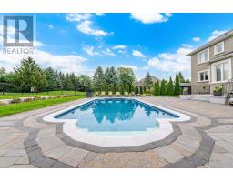 22 Di Nardo Court, King, ON L7B1M2 Photo 37