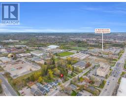 148 Centre Street, Aurora, ON L4G1K1 Photo 18