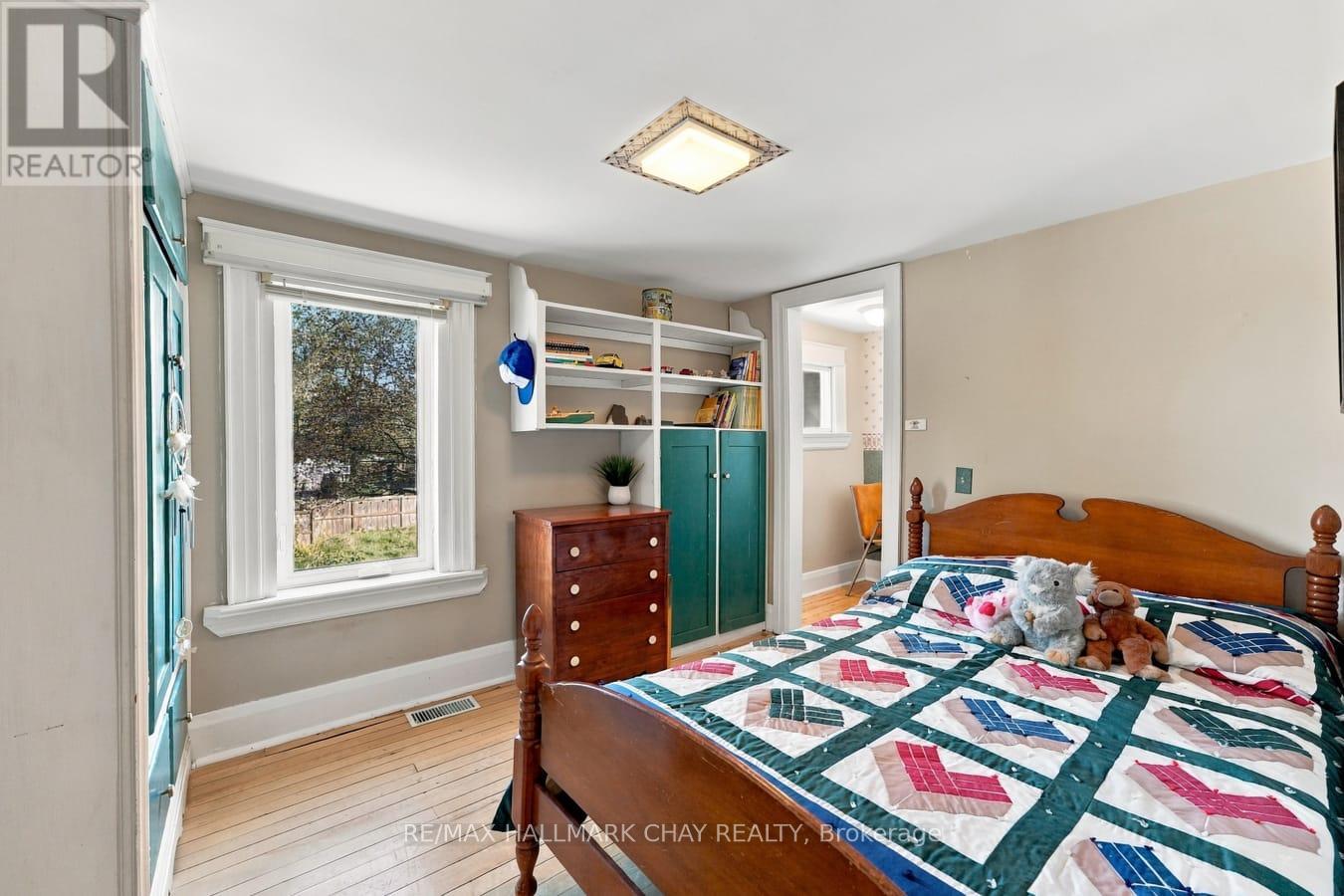 251 DUCKWORTH STREET - 13