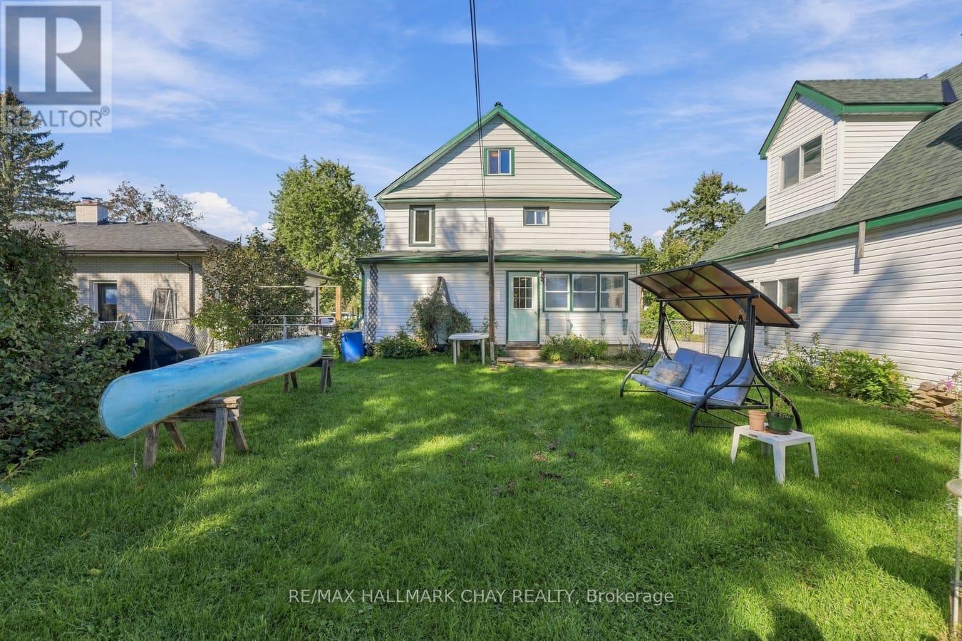 251 DUCKWORTH STREET - 23