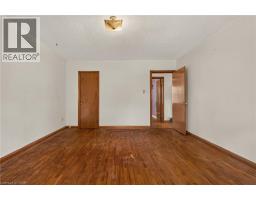 Foyer - 539 Enfield Road, Burlington, ON L7T2X5 Photo 11
