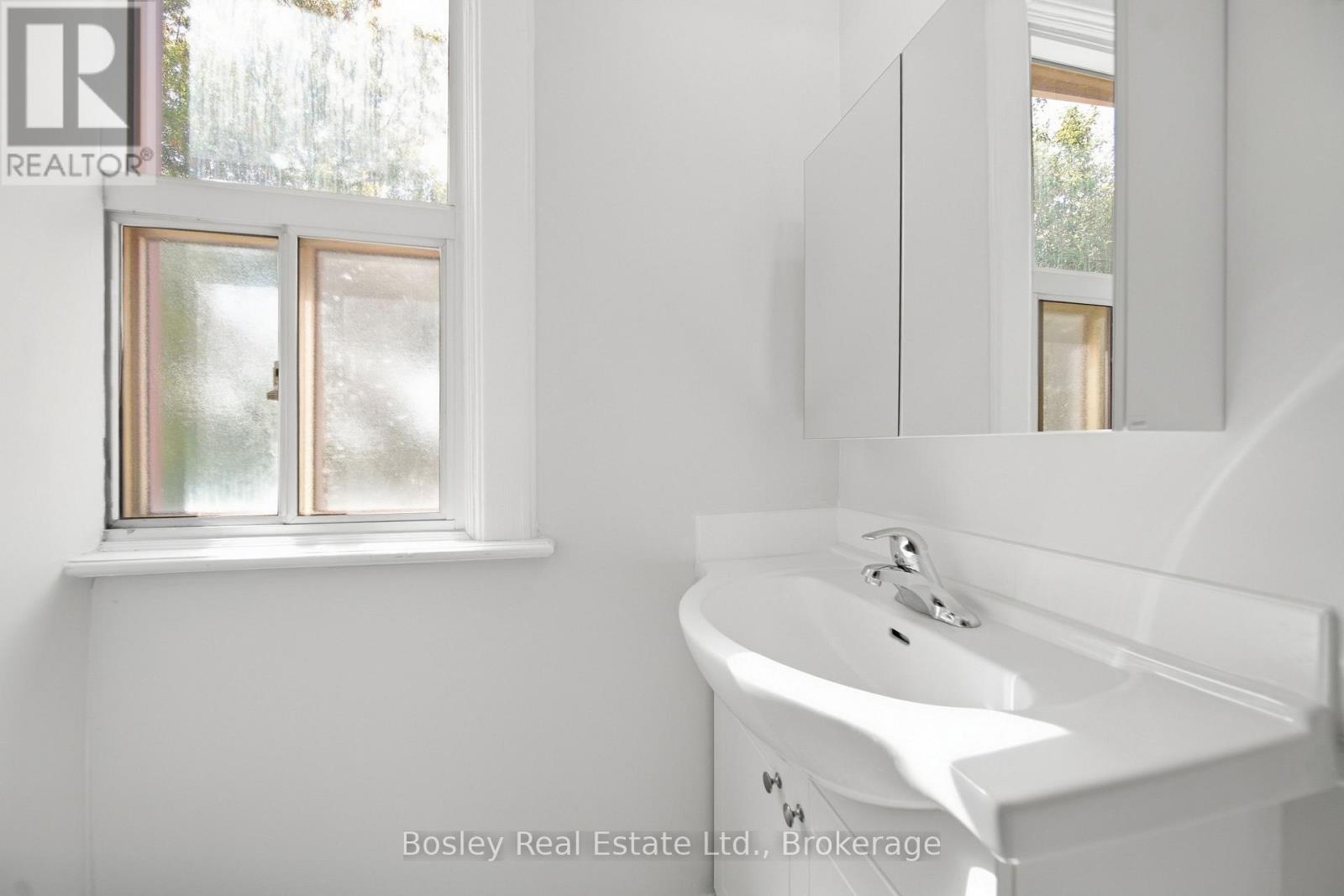 UNIT 1 - 63 ST GEORGE STREET, Kitchener — photo 12