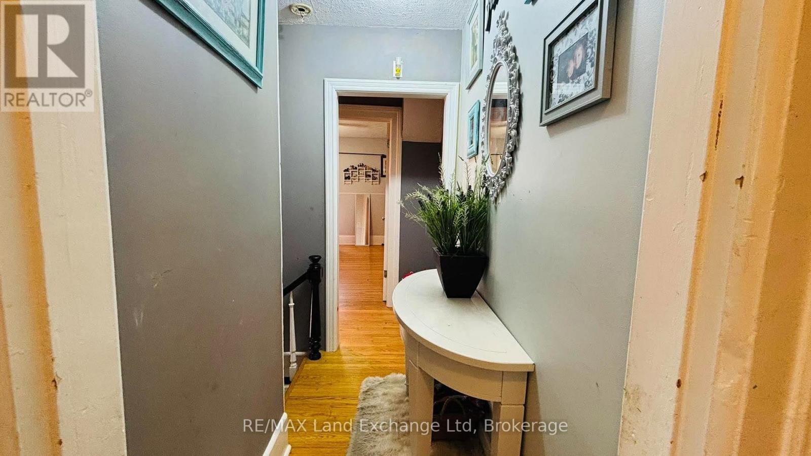 91 PATRICK STREET W - Image 20