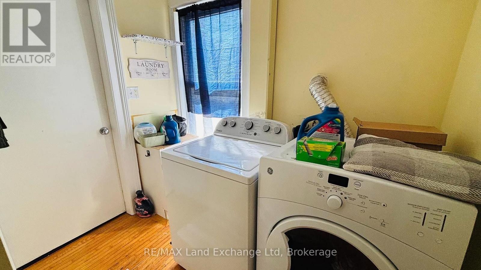 91 PATRICK STREET W - 32