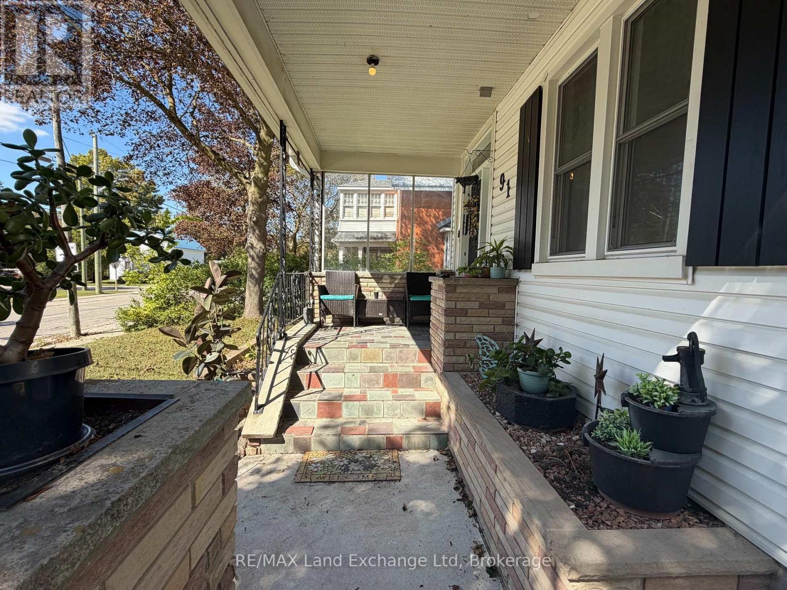 91 PATRICK STREET W - 35