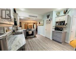 Mud room - 91 Patrick Street W, North Huron, ON N0G2W0 Photo 10