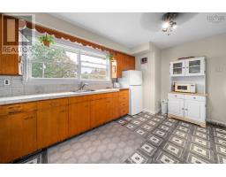 Utility room - 10 Caudle Park Crescent, Lower Sackville, NS B4C1Z2 Photo 10