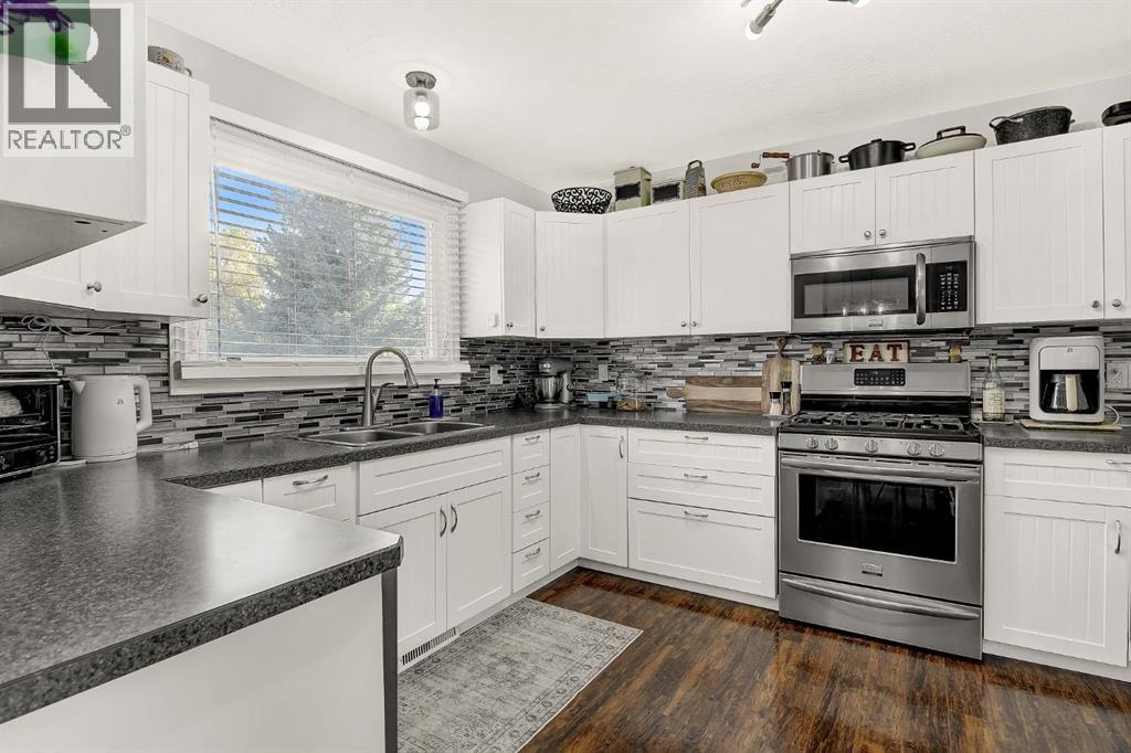 810 Almond Avenue - 5