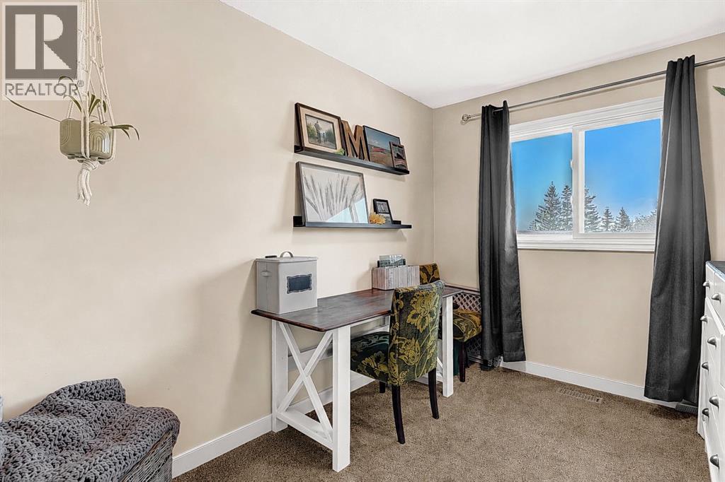 810 Almond Avenue - Image 13