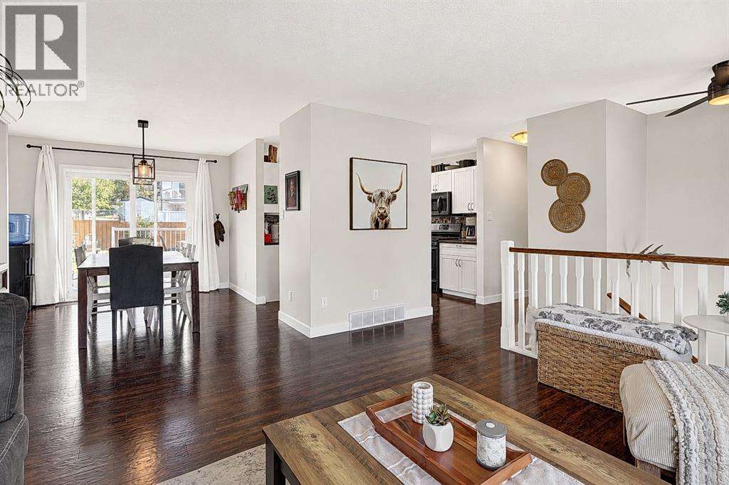 810 Almond Avenue - 10
