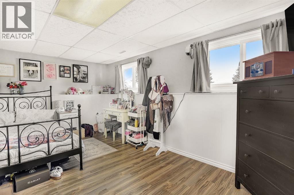 810 Almond Avenue - Image 25