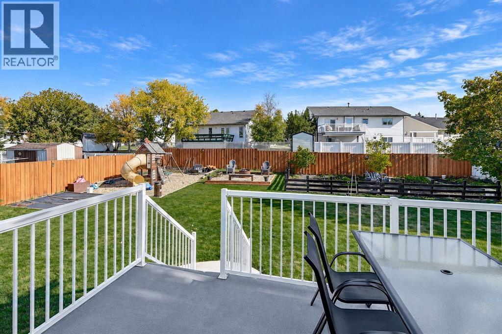 810 Almond Avenue - 33