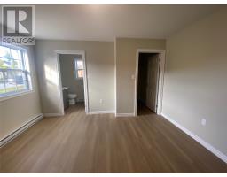 11 Green Drive thumbnail 14