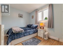 20 Harnum Crescent thumbnail 32