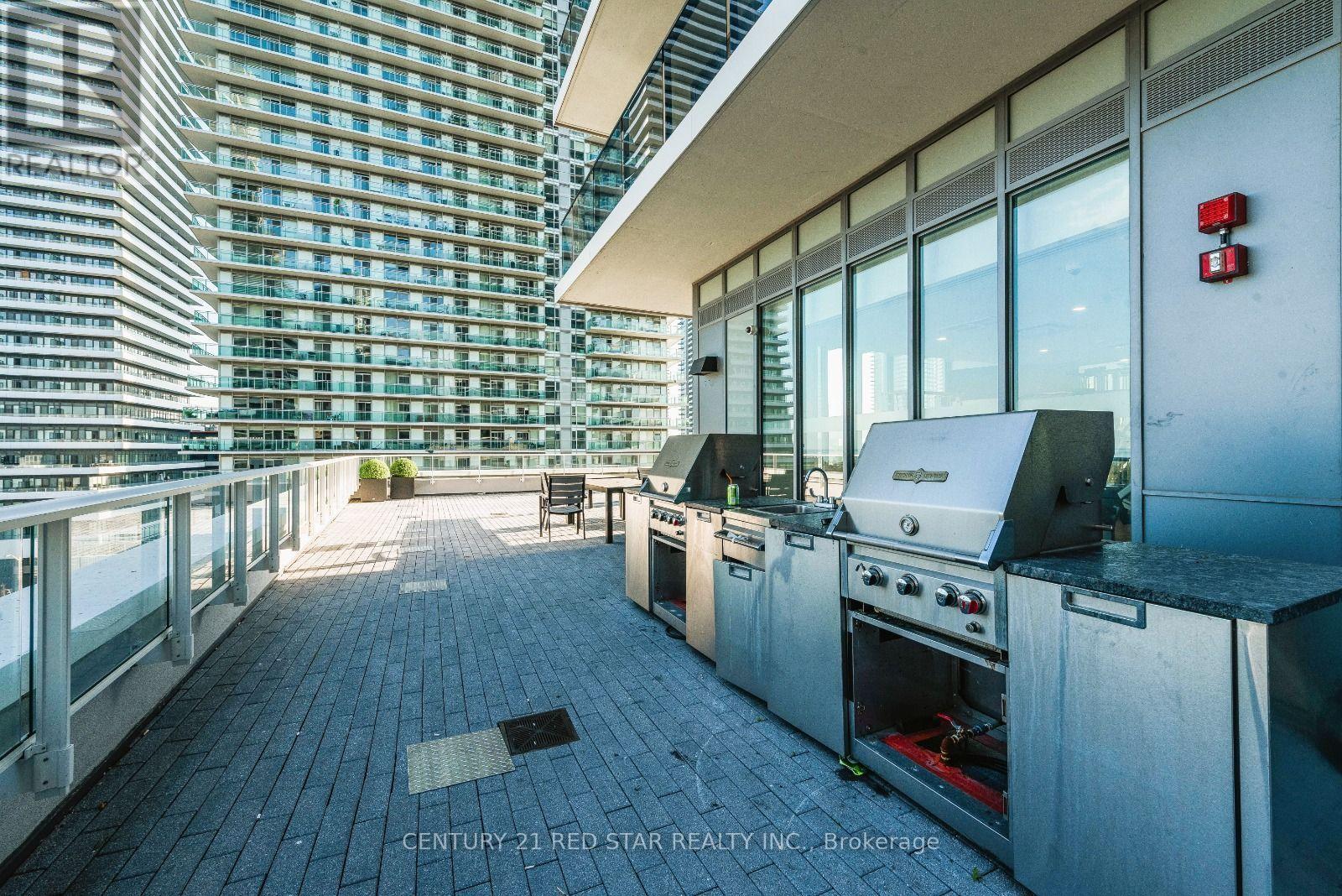 #4801 70 ANNIE CRAIG DRIVE - Image 28