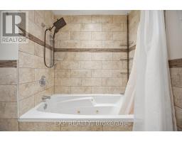 14 Royal Palm Drive, Brampton, ON L6Z1P5 Photo 28