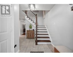 Bedroom 3 - 14 Royal Palm Drive, Brampton, ON L6Z1P5 Photo 6
