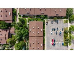 241 Surrey Gardens Gd Nw, Edmonton, AB T5T1Z3 Photo 32