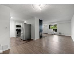 241 Surrey Gardens Gd Nw, Edmonton, AB T5T1Z3 Photo 7