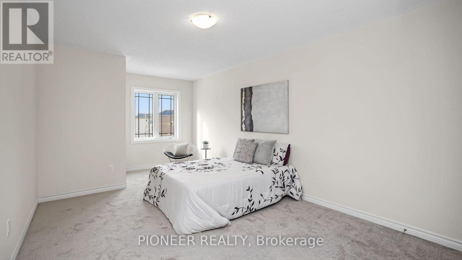 112 PALACE STREET - 39