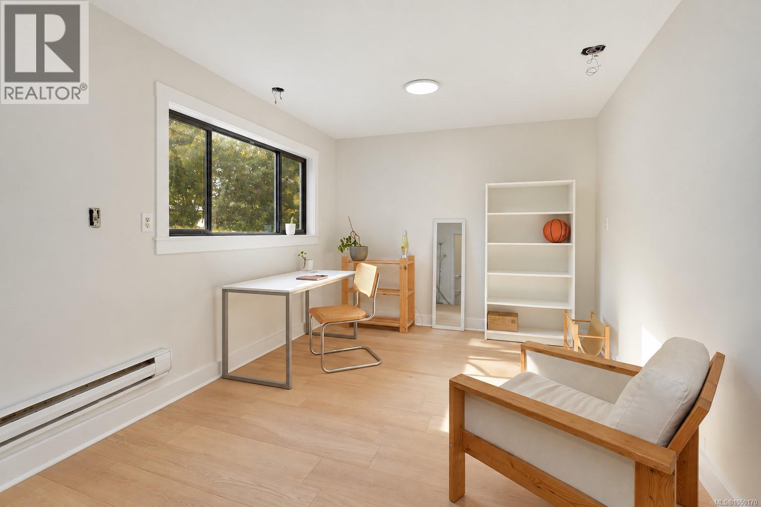  4039 Daffodil Place, Saanich