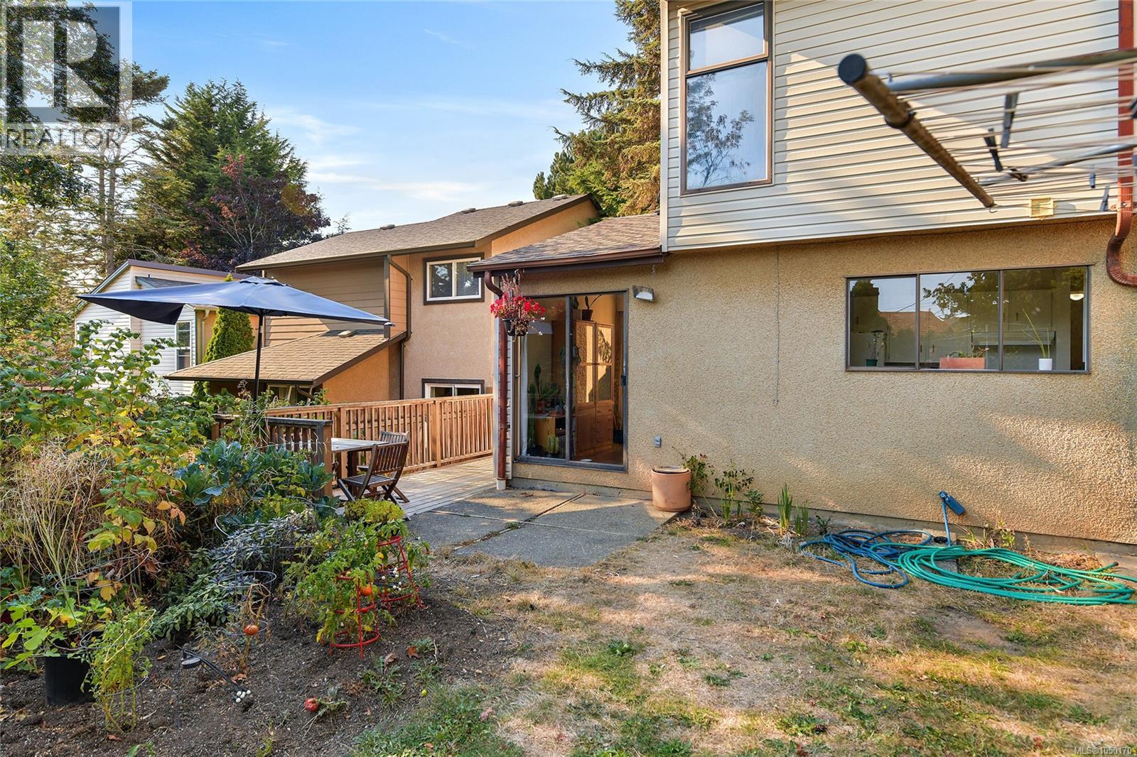  4039 Daffodil Place, Saanich