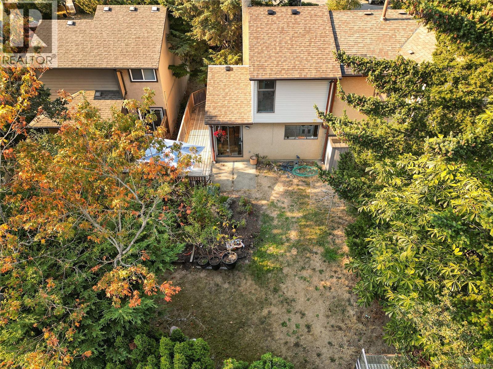 4039 Daffodil Place, Saanich