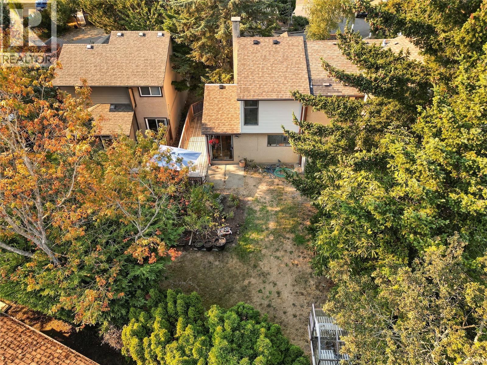  4039 Daffodil Place, Saanich