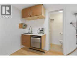 4039 Daffodil Pl, Saanich, BC V8Z6G1 Photo 19