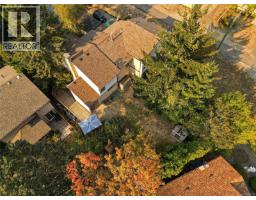 4039 Daffodil Pl, Saanich, BC V8Z6G1 Photo 34
