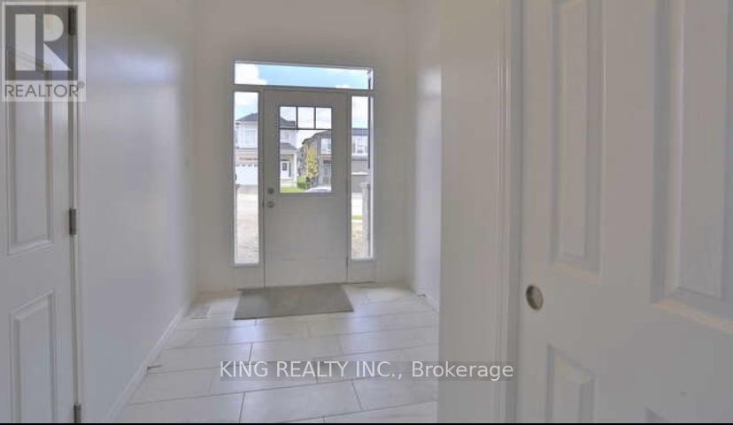 925 TARTAN COURT — photo 2