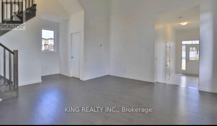925 Tartan Court — photo 4