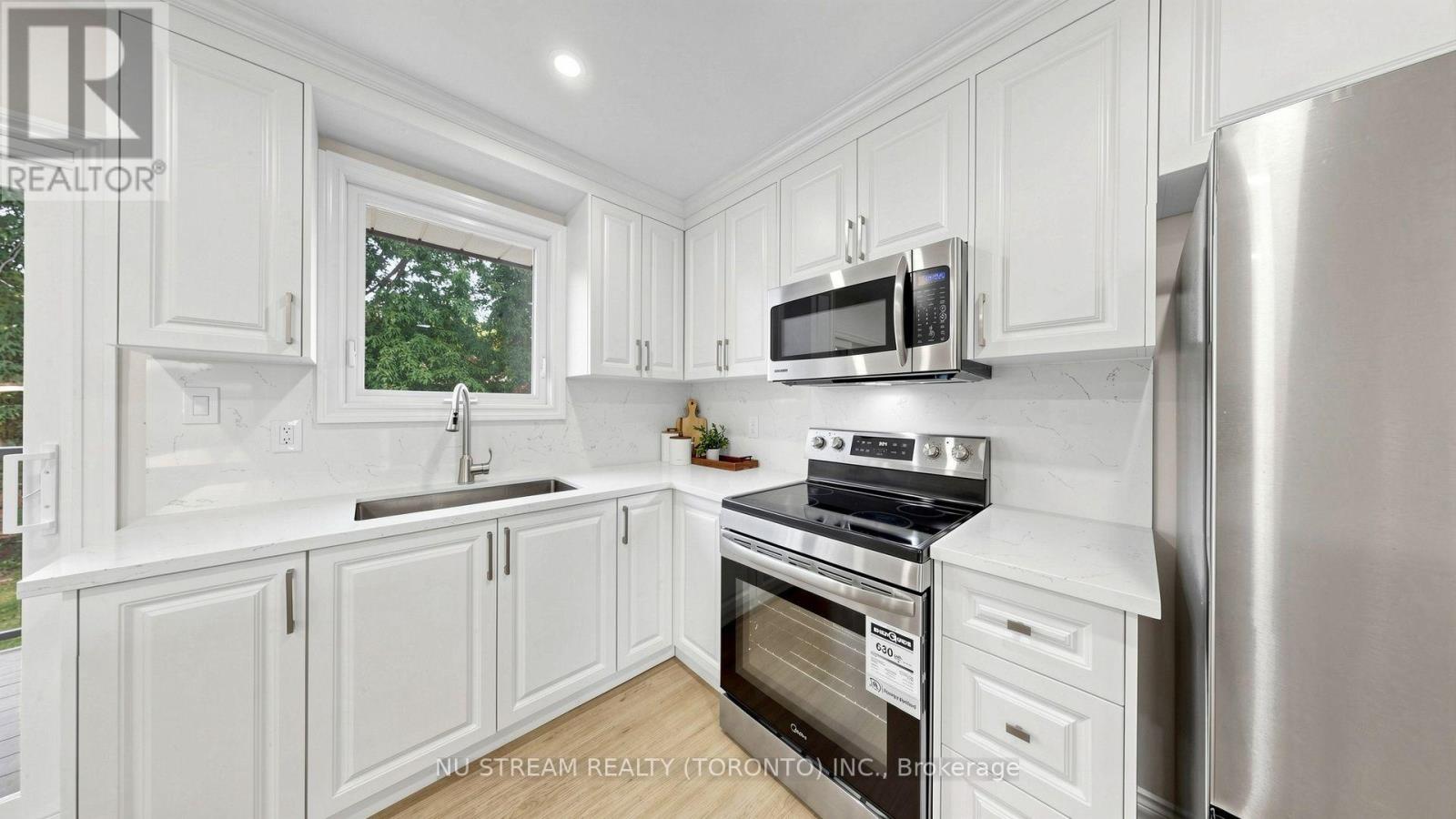 297 TOLL GATE BOULEVARD, Waterloo — photo 12